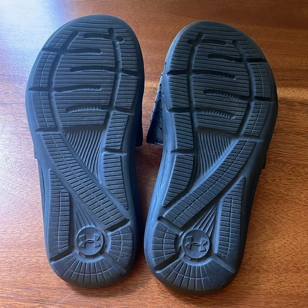 Under Armour size smoke